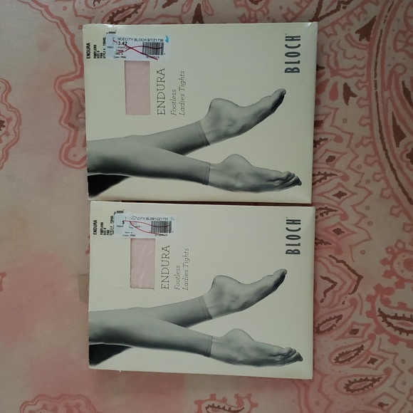 2 Footless Ladies Tights. Pink Tights Enduro Ballet Tights - Picture 5 of 5